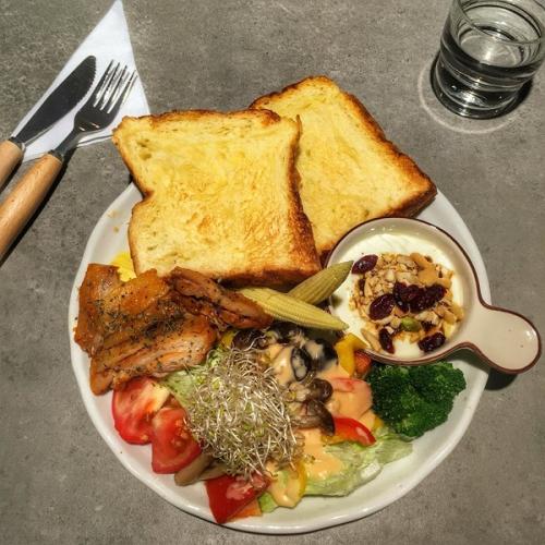 「臺灣美食」臺北5間美味輕食餐廳!適合吃美食又注重健康的你! post thumbnail image