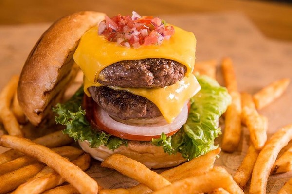 肯德基吃膩了可試試看這些！臺北9間高人氣美式餐廳漢堡控必訪 post thumbnail image