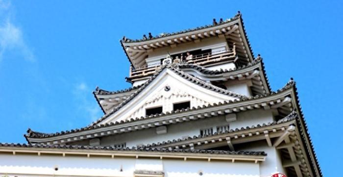 日本高知必訪的歷史文化景點：坂本龍馬、夜來祭、高知城 post thumbnail image